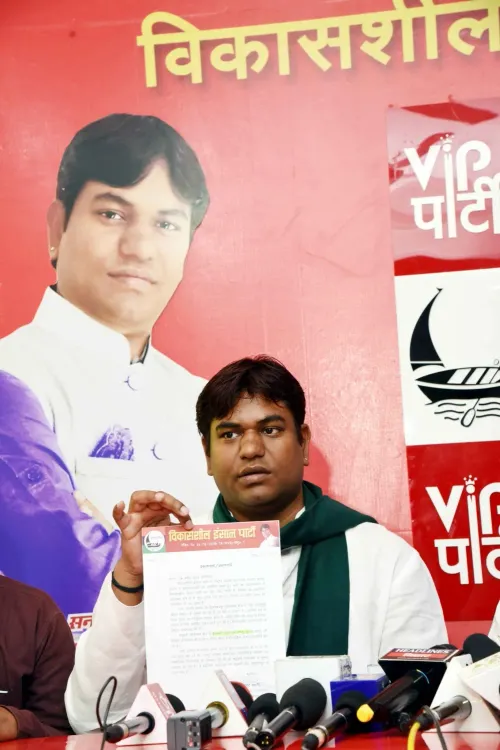 क्या मुकेश सहनी की घोषणा बिहार में सीट बंटवारे को बदल देगी?