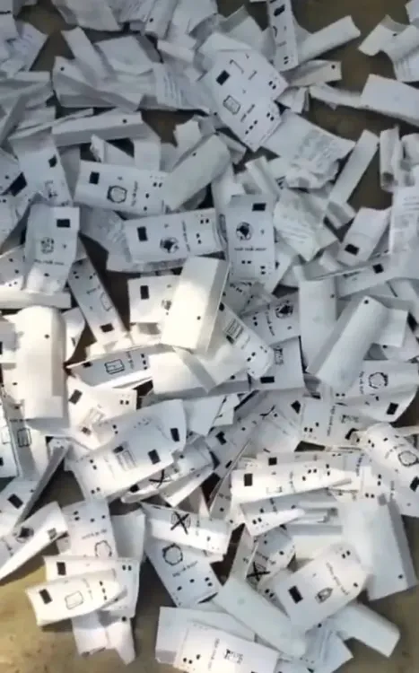 क्या बिहार चुनाव में समस्तीपुर में सड़क किनारे हजारों वीवीपैट पर्चियां मिलना एक गंभीर मुद्दा है?