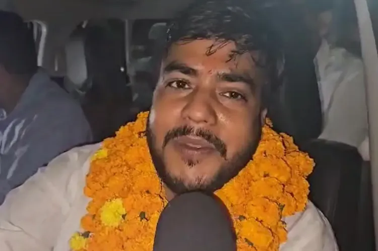 क्या बिहार चुनाव में सिंबल मिलने के बाद उम्मीदवारों ने जनता से आशीर्वाद मांगा?