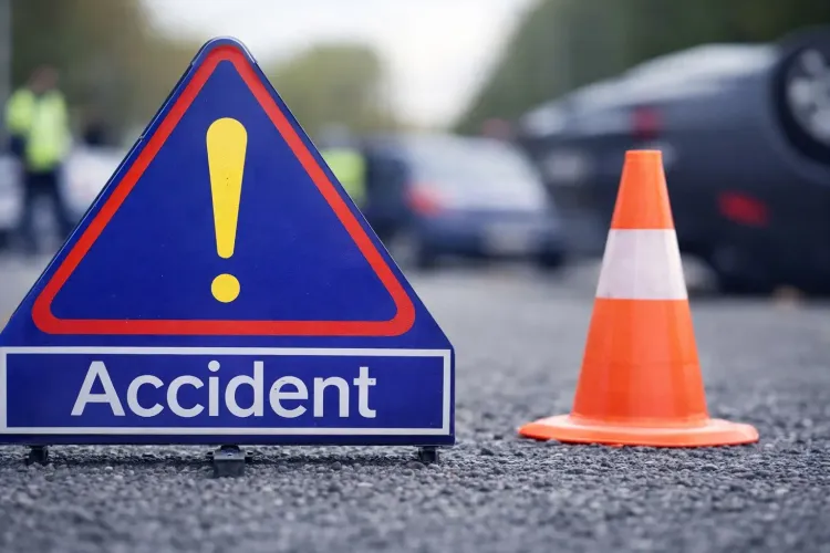 Bihar road accident: 4 killed, 2 critical in Arwal NH-139 tempo-truck crash