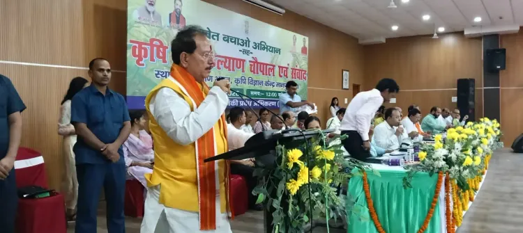 बिहार कृषि मंत्री विजय सिन्हा का 'खेत बचाओ अभियान' में किसानों से आह्वान: 25% भूमि पर प्राकृतिक खेती अपनाएँ