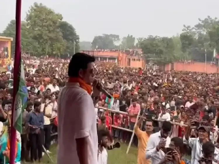 क्या बिहार की जनसभा में रवि किशन ने इंडिया गठबंधन पर हमला किया?