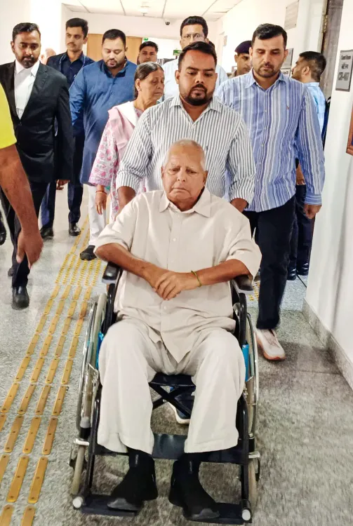 Lalu Prasad Yadav flies to Singapore for medical checkup, reunion with Rohini Acharya goes viral