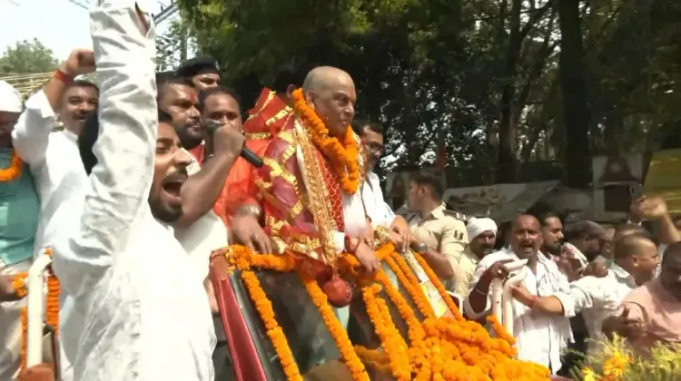 बिहार एमएलसी चुनाव: नीरज कुमार ने भरा नामांकन, उपेंद्र कुशवाहा बोले — एनडीए की जीत तय