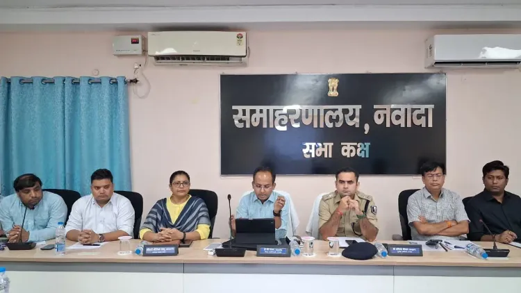 नवादा में NEET-UG 2026 पुनर्परीक्षा 21 जून को: DM रवि प्रकाश ने 5 केंद्रों पर कड़ी निगरानी के निर्देश दिए