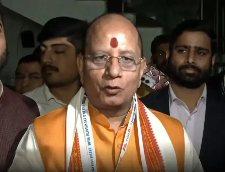 बिहार के उपमुख्यमंत्री विजय सिन्हा ने राजस्व कर्मियों को दी निलंबन की चेतावनी