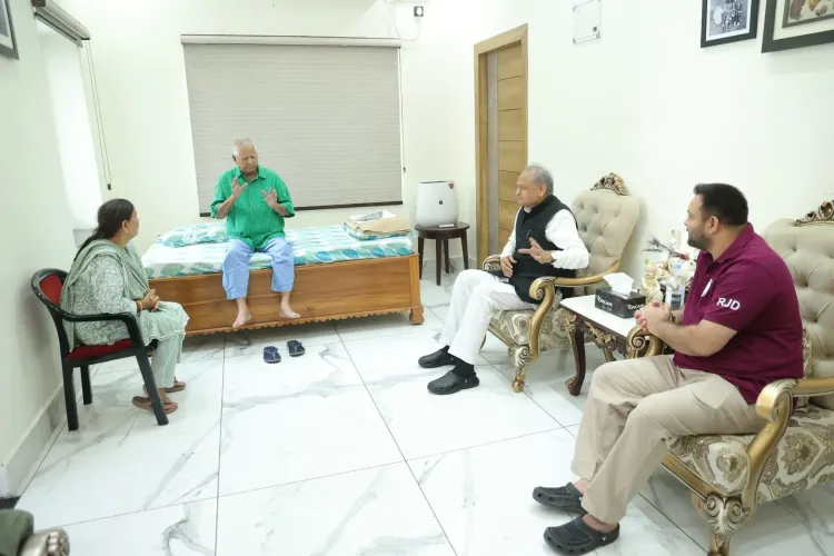 क्या महागठबंधन तकरार समाप्त कर पाएगा? अशोक गहलोत और अल्लावरु की लालू-तेजस्वी से मुलाकात