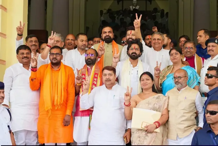 बिहार विधान परिषद चुनाव: सभी 10 उम्मीदवार निर्विरोध निर्वाचित, एनडीए के 9 और आरजेडी के 1 को मिला प्रमाण पत्र