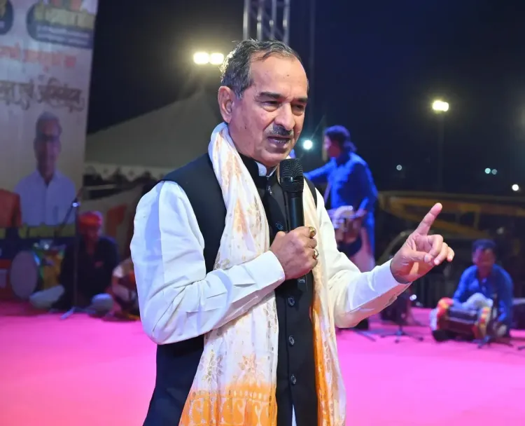 Bikaner House photo row: BJP's Rathore questions 'Rajiv Gandhi' name linked to Raihan Vadra