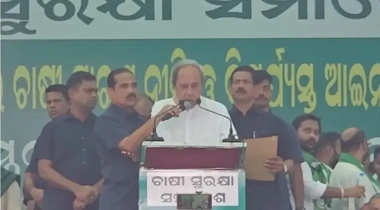 BJD Stages Large Farmers' Protest, Naveen Patnaik Critiques Government's Anti-Farmer Actions