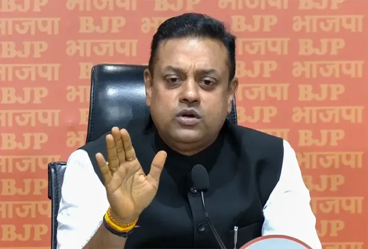 Is Congress Distorting History Ahead of Parliament Debate on 'Vande Mataram'?