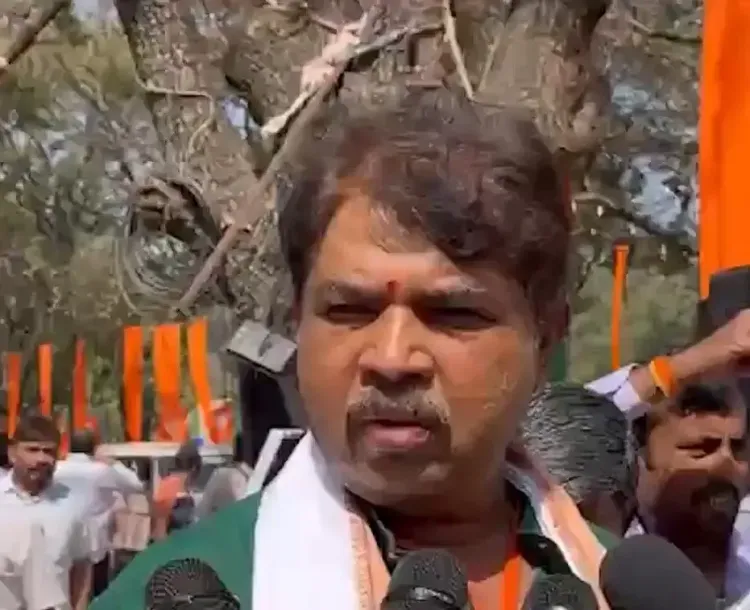 Why is the BJP Criticizing the Karnataka Government Over RTC Strikes and Garbage Issues?