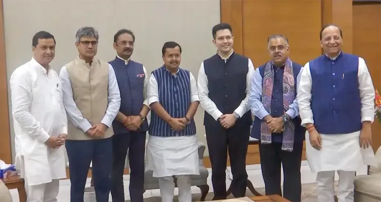 बड़ा फैसला: राघव चड्ढा, संदीप पाठक और अशोक मित्तल भाजपा में शामिल, नितिन नवीन ने मिठाई खिलाकर किया स्वागत