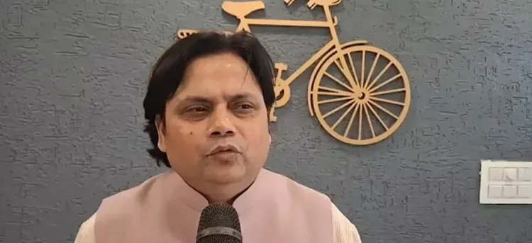 महंगाई पर सपा का हमला: फखरुल हसन बोले — भाजपा की नीतियों ने आम जनता की कमर तोड़ी