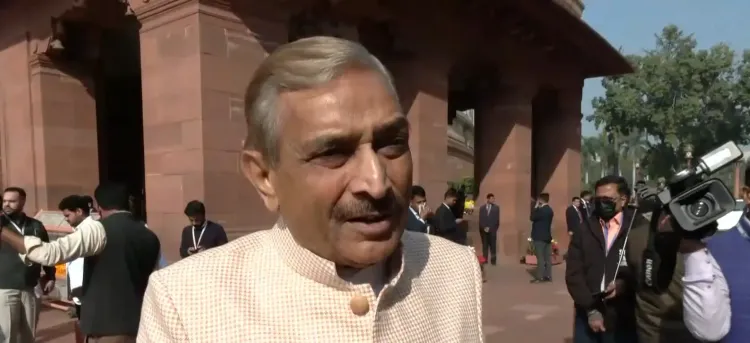 क्या भाजपा 'वंदे मातरम' गीत को राजनीति का मुद्दा बना रही है? विपक्ष के सांसदों का जवाब