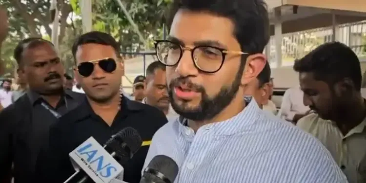 Aditya Thackeray Critiques BJP’s Election-Driven Hindutva in Response to ‘Saugat-e-Modi’ Initiative