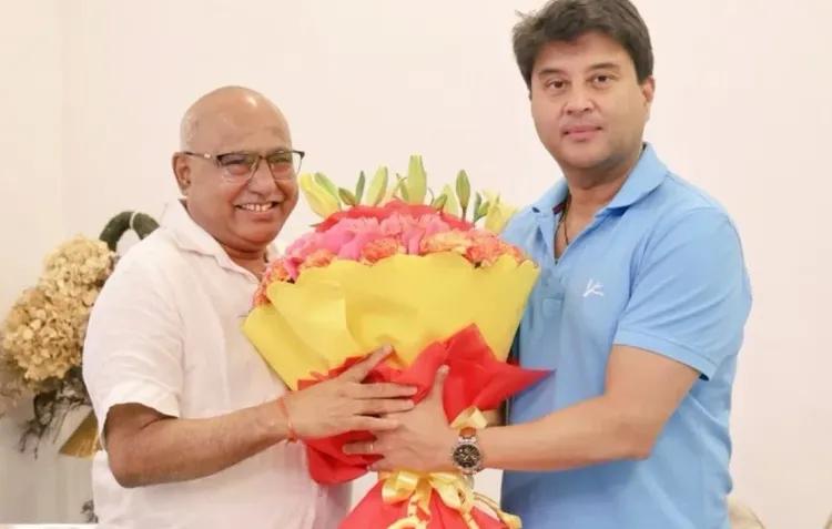 How is BJP strengthening its organisational strength in Madhya Pradesh?