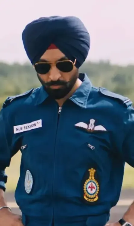 क्या दिलजीत दोसांझ का पहला लुक 'बॉर्डर-2' में देखेंगे फ्लाइंग ऑफिसर निर्मलजीत सिंह सेखों के किरदार में?