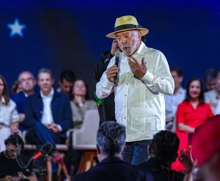Lula nominated by Workers' Party for fourth presidential term