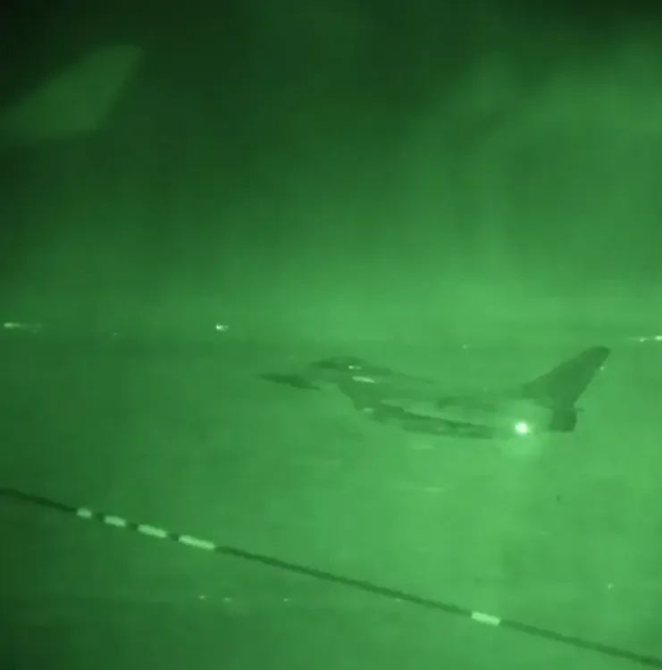 क्या ब्रिटेन और फ्रांस ने सीरिया में आतंकियों के खिलाफ एयर स्ट्राइक की?