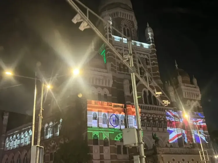 क्या ब्रिटिश पीएम कीर स्टार्मर के स्वागत में सी-लिंक पुल और बीएमसी भवन सजे?