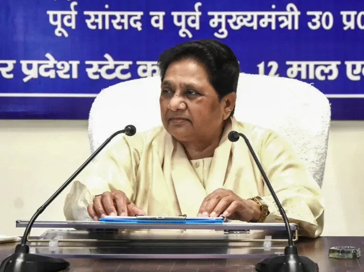 मायावती ने 2027 के लिए ओबीसी रणनीति की धार तेज की, 2007 वाला दलित-पिछड़ा गठजोड़ पुनर्जीवित करने का मंत्र