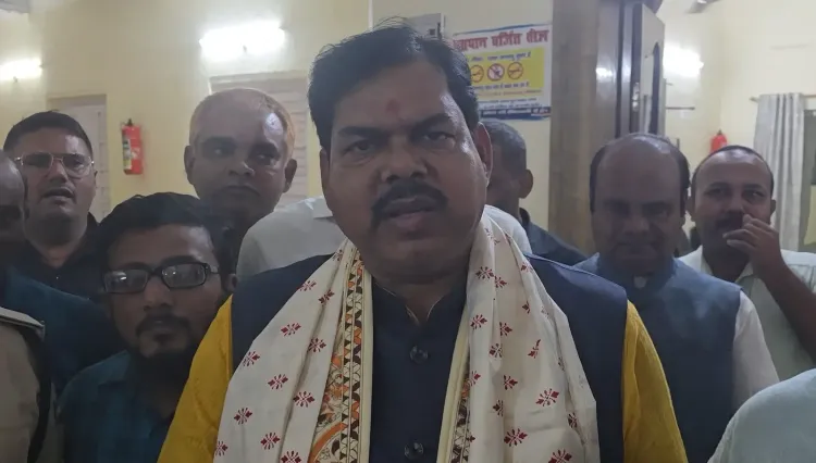 दशहरे पर बिहार शिक्षा मंत्री मिथिलेश तिवारी की युवाओं से अपील — बुराई और नशे का करें दहन, AI में बनाएं विशेषज्ञता