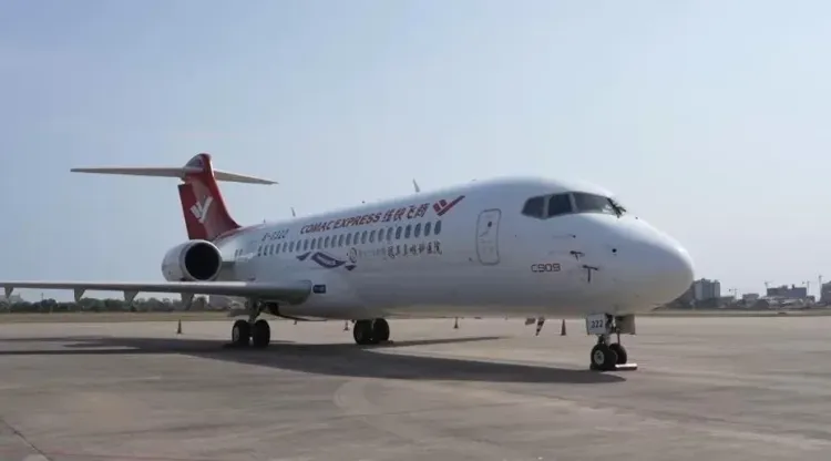सी909 के व्यावसायिक संचालन के 10 वर्ष पूरे, 186 विमान डिलीवर और 860 से अधिक हवाई मार्ग