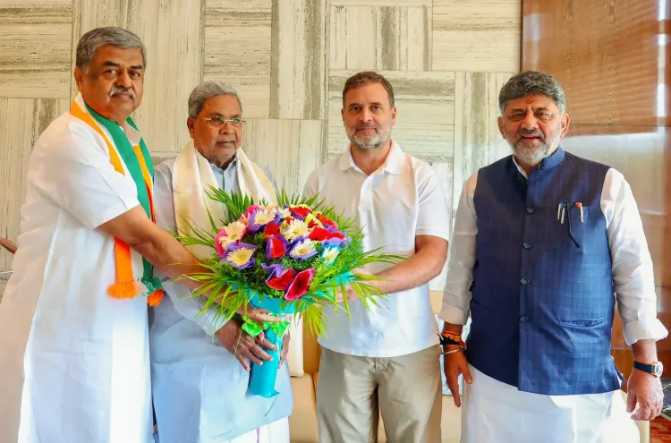 Karnataka Cabinet expansion: Congress leaders camp in Delhi for final call