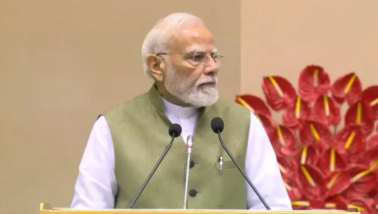 PM मोदी: भारत का प्रति व्यक्ति कार्बन उत्सर्जन वैश्विक औसत से आधा, विकसित देशों में 6 गुना अधिक