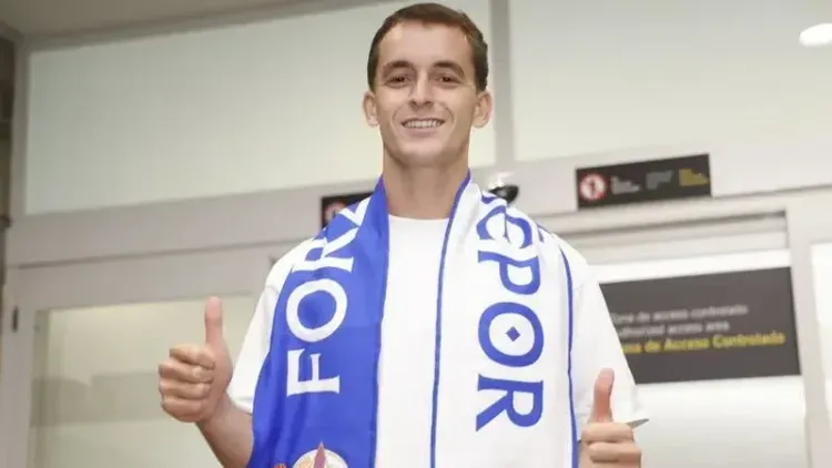 Marc Casado joins Deportivo on loan after bitter Barcelona exit