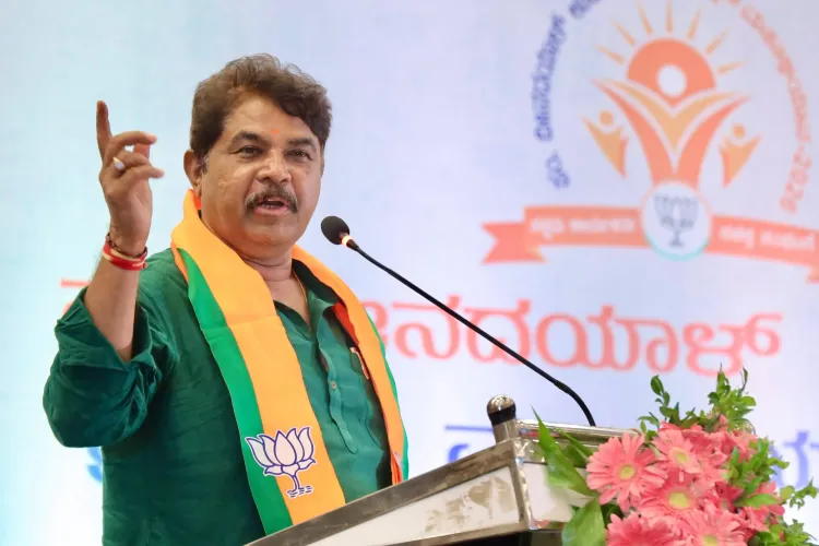 Sugarcane FRP raised to ₹365/quintal for 2026–27; Karnataka BJP slams state over unpaid dues