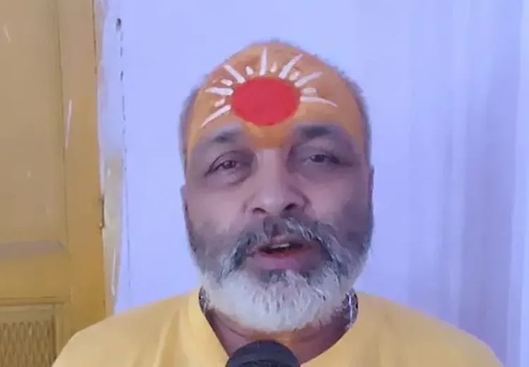 चढ़ावा चोरी विवाद बेअसर: अयोध्या श्रीराम मंदिर में भक्तों की भीड़ अटूट, सावन में दान भी बढ़ा