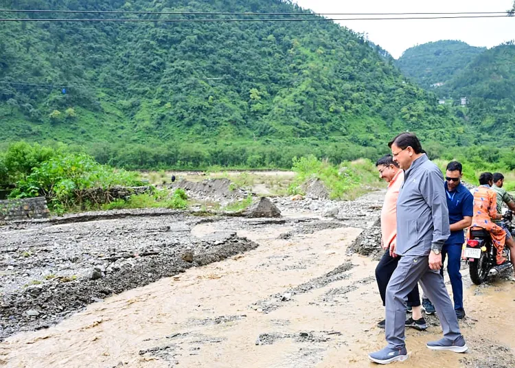 क्या चमोली आपदा से प्रभावित 10 लोग लापता हैं? सीएम धामी ने राहत कार्यों में तेजी के निर्देश दिए!