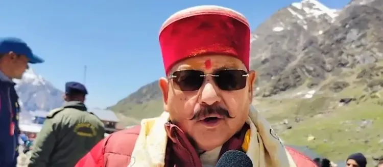 चारधाम यात्रा 2025: 25 दिनों में 15.63 लाख श्रद्धालु, पर्यटन मंत्री सतपाल महाराज बोले- यात्रा सरल और सुगम बनाने की कोशिश जारी