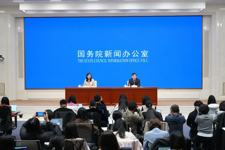 चीन की अर्थव्यवस्था में वृद्धि की उम्मीद: स्थिरता के साथ विकास का मार्ग