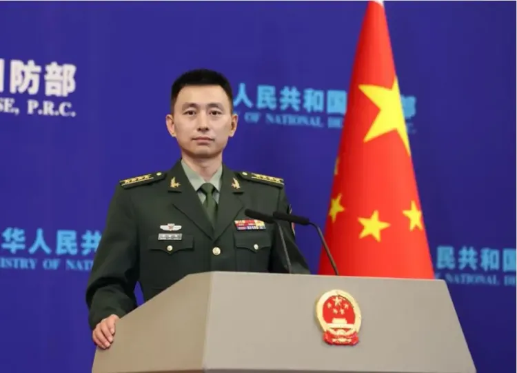 क्या चीनी रक्षा मंत्रालय ने थाइवान को अमेरिकी हथियारों की बिक्री पर प्रतिक्रिया दी?