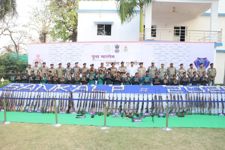 Chhattisgarh Sees 25 Maoists Surrender with Rewards Totaling Rs 1.47 Crore in Bijapur