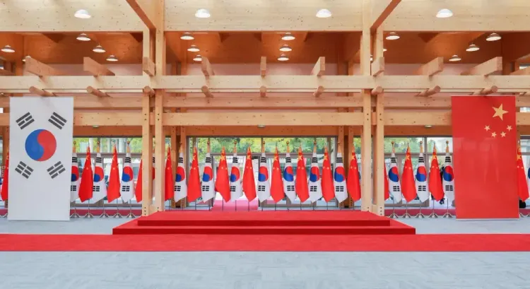 क्या चीन और दक्षिण कोरिया के नेताओं की मुलाकात का विशेष महत्व है?