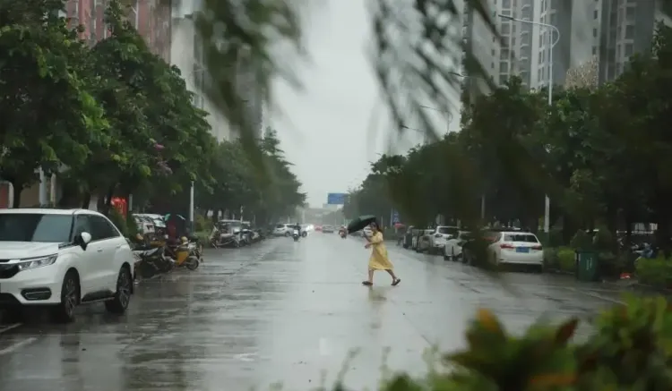 Is China Ready for Typhoon Matmo's Impact?