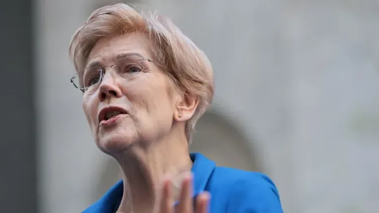 US senators Warren, Scott urge Trump to label China a currency manipulator