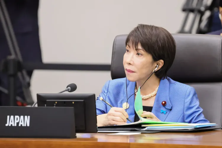 क्या चीन से तनाव के बीच जापान ने 'विशेष दूत' भेजा बीजिंग?