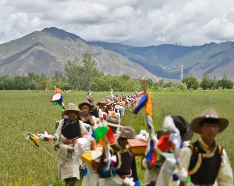 China closes 3 Tibetan schools in Qinghai's Golog, raising language fears