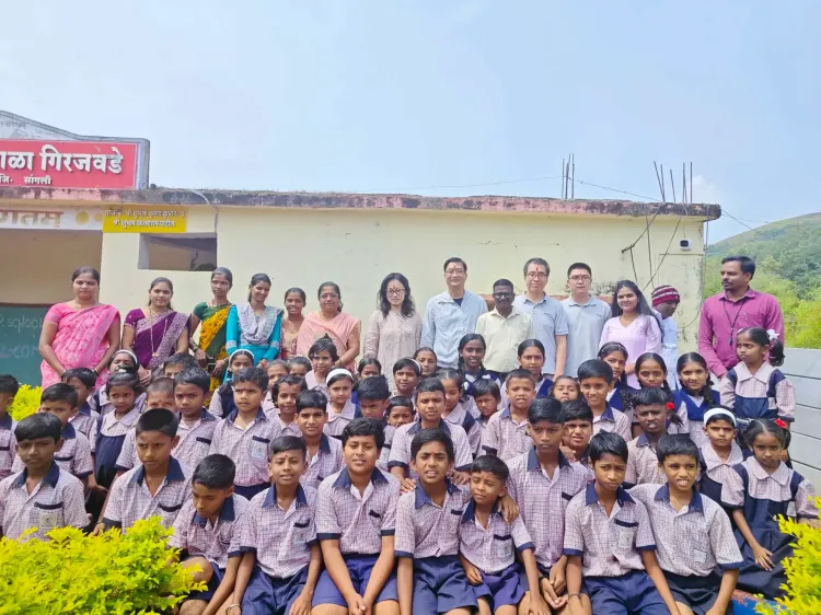 चीनी कौंसुल जनरल छिन च्ये का सांगली दौरा, किसानों-छात्रों से मुलाकात; भारत-चीन मित्रता पर जोर