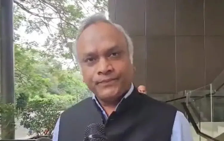 क्या चुनाव आयोग का कर्तव्य नहीं है हर संदेह को दूर करना? : प्रियांक खड़गे