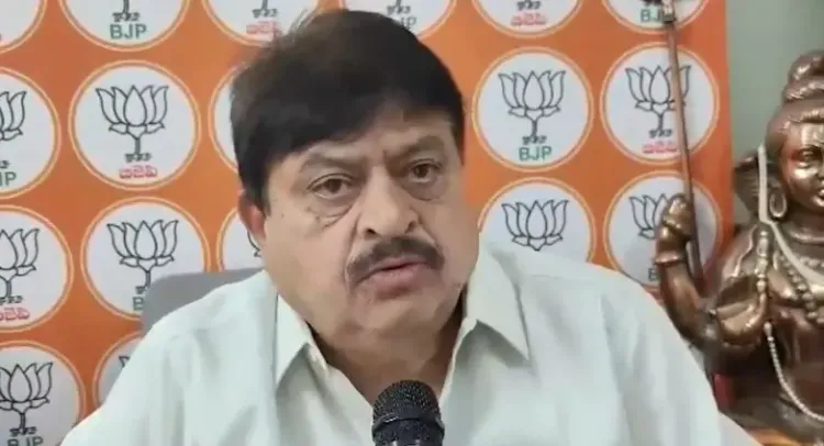 चुनाव आयोग विरोध पर BJP का पलटवार: रामचंदर राव बोले — सत्ता परिवर्तन चुनाव से होता है, हिंसा से नहीं