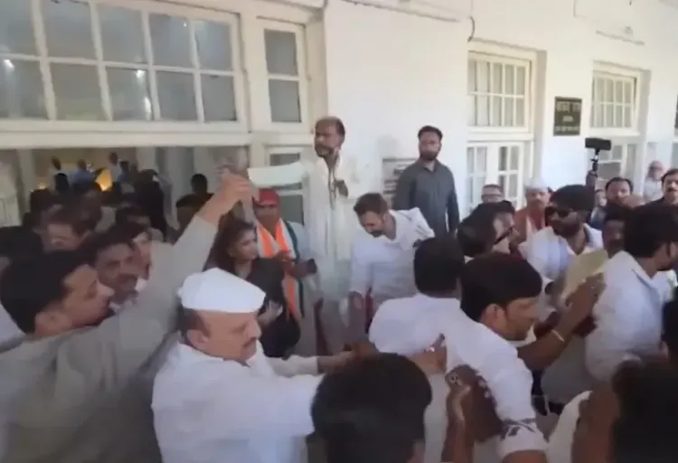 Congress UP headquarters clash mars Aradhana Misra Mona's swearing-in