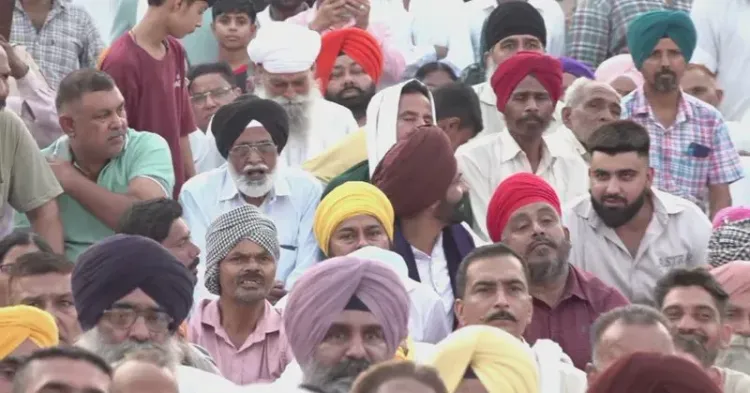 CM Bhagwant Mann Goes LIVE from Village Bhattlan, Tanda