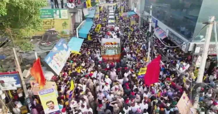 CM Bhagwant Mann Joins Kejriwal Roadshow in SAS Nagar