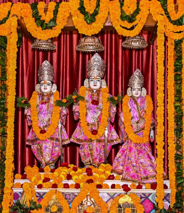 CM Bhajan Lal Sharma Celebrates Vijayadashami at Jaipur Temple